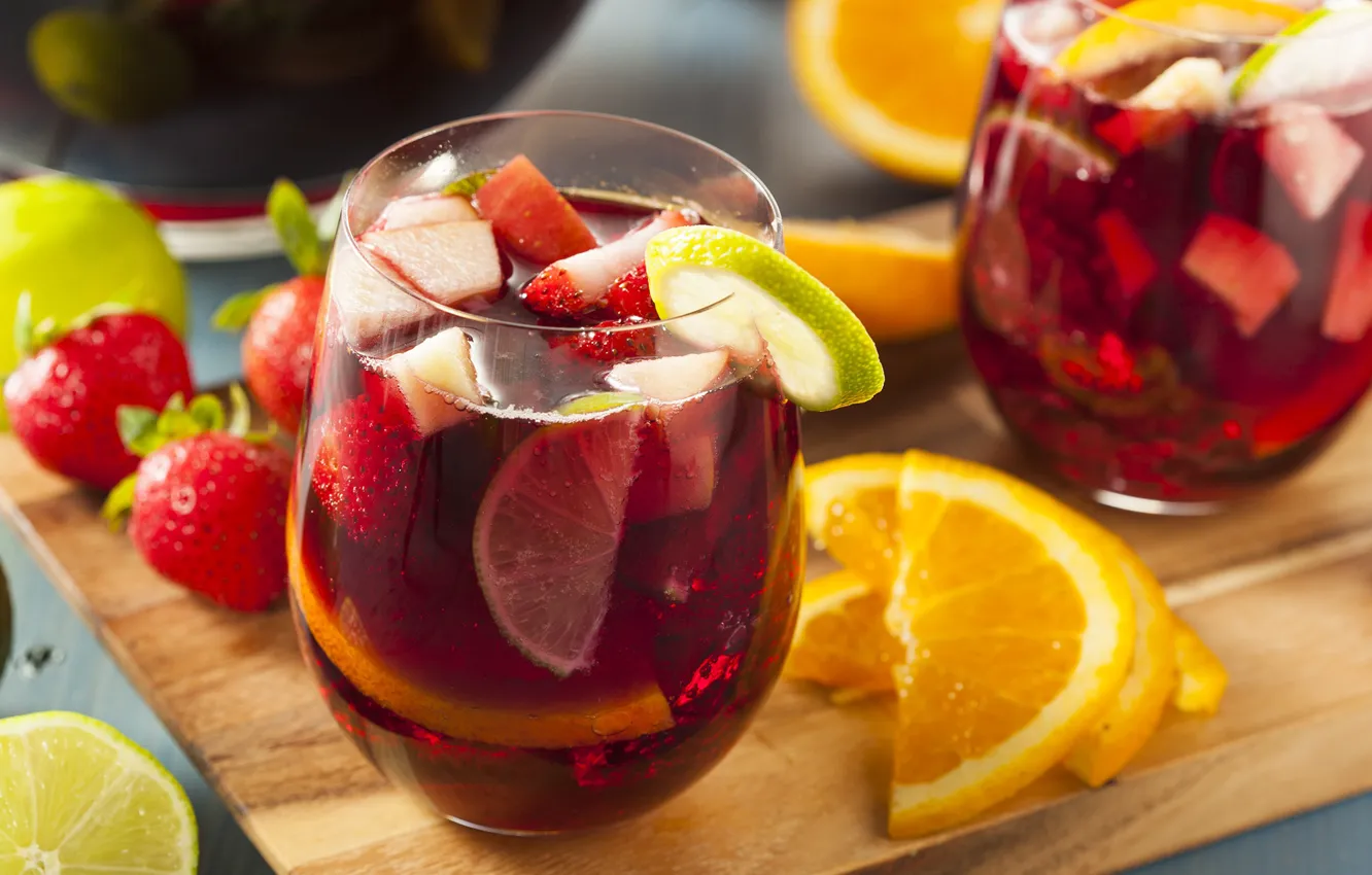 Photo wallpaper glass, orange, strawberry, lime, drink