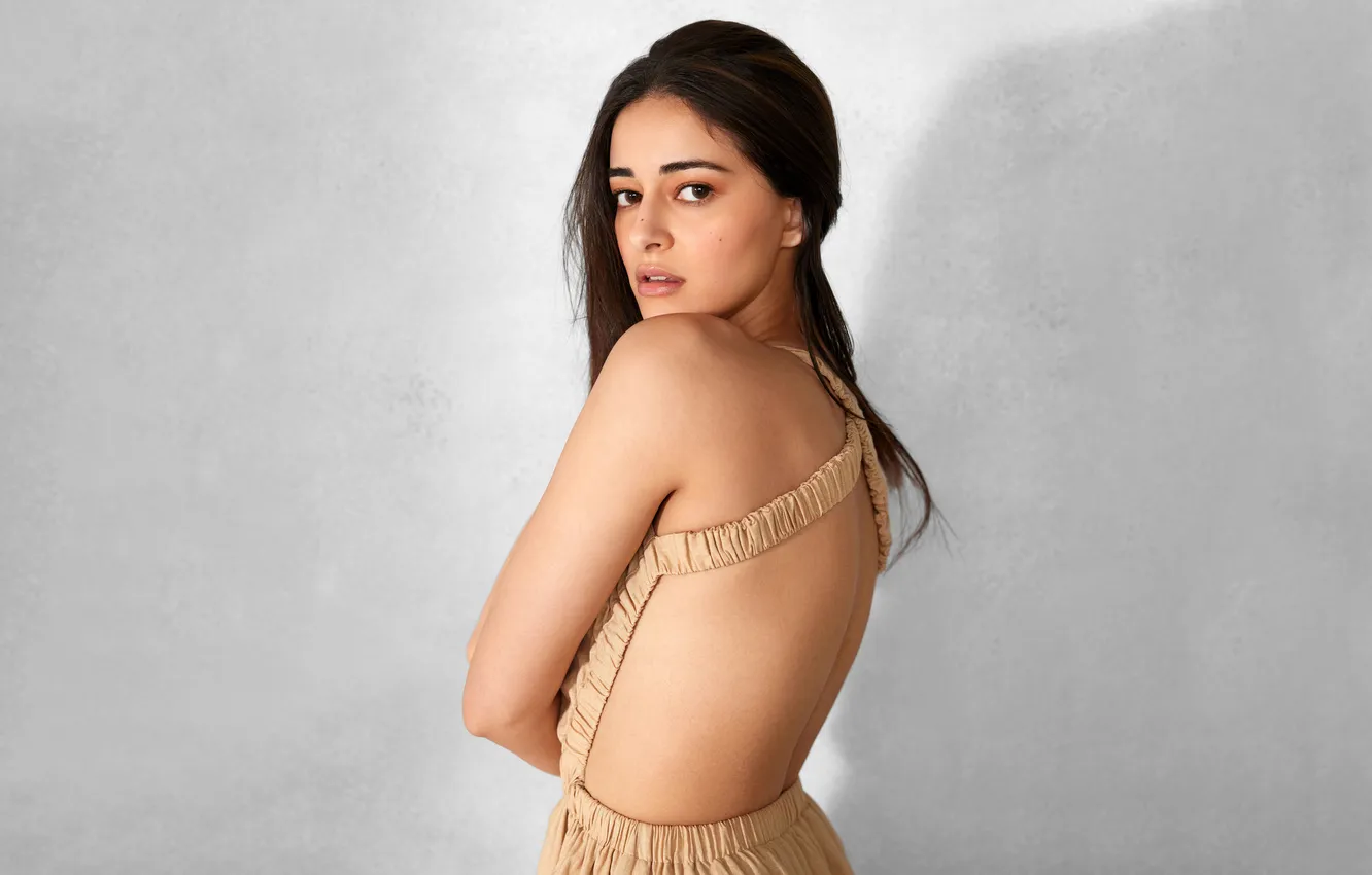 Photo wallpaper indian actress, Ananya Pandey, Bollywood Heroine