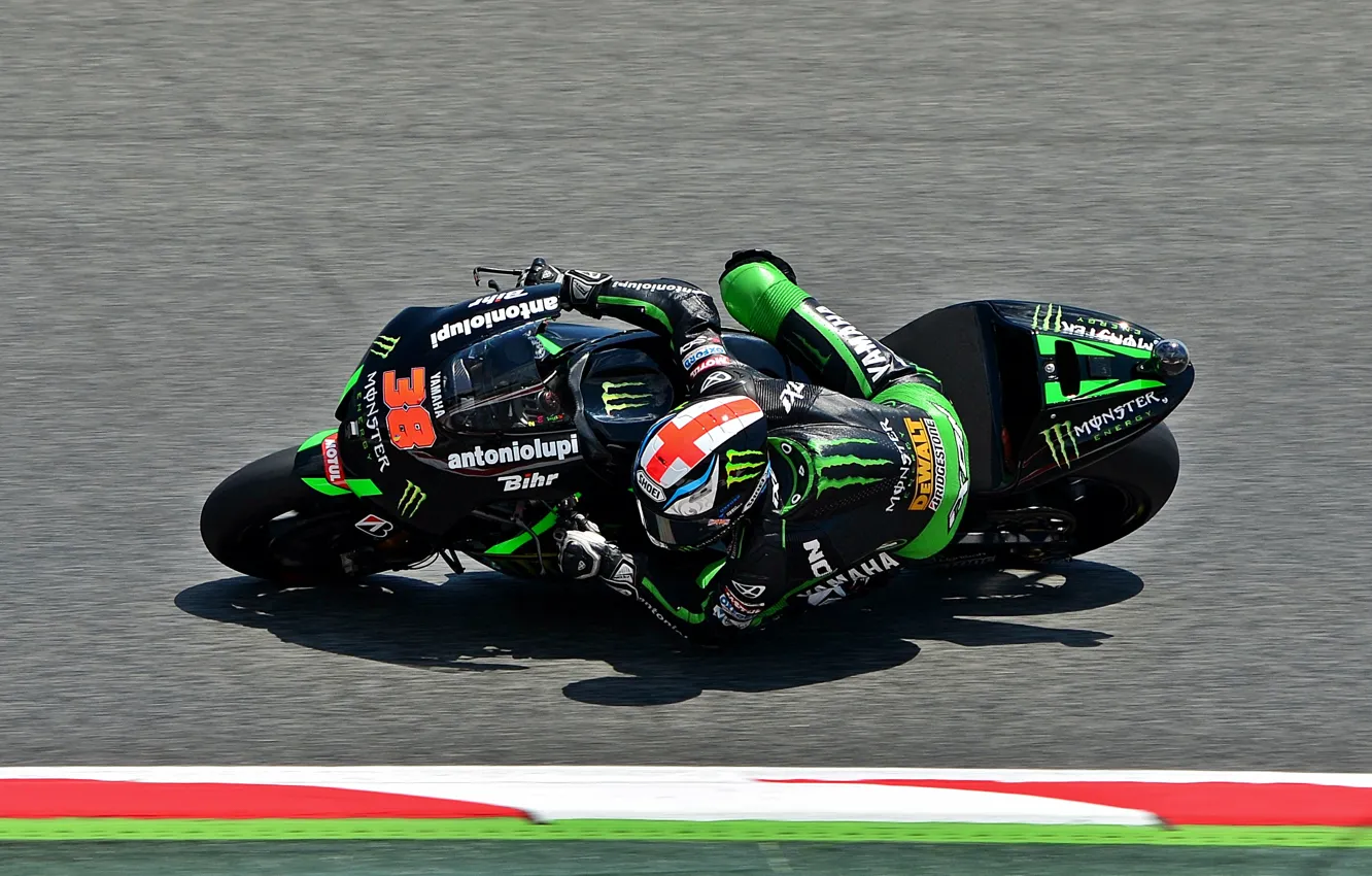 Photo wallpaper Yamaha, monster, Bradley Smith