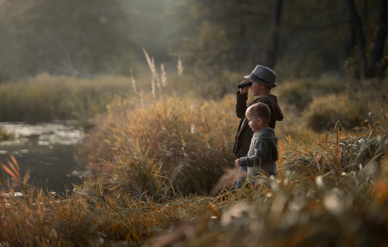 Photo wallpaper children, boy, binoculars