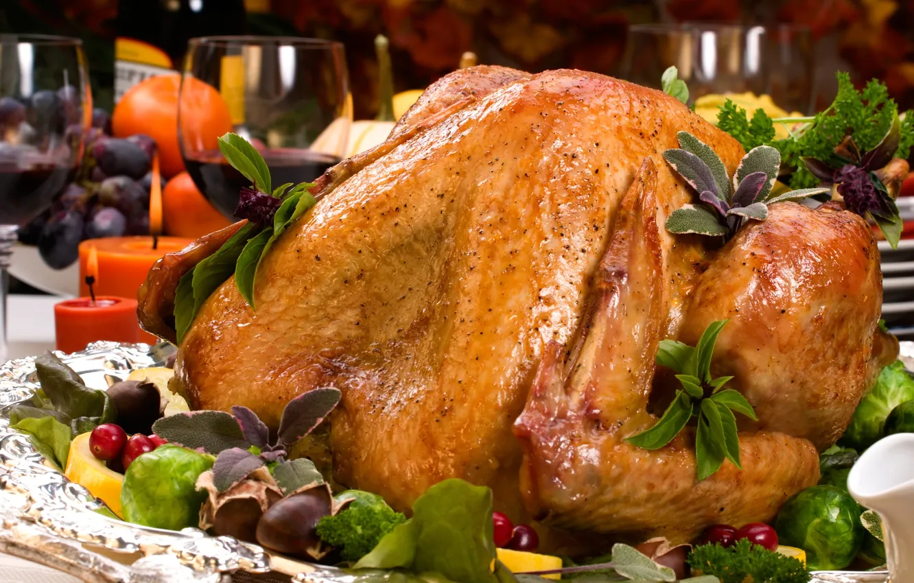 Photo wallpaper glass, candles, festive table, fried chicken