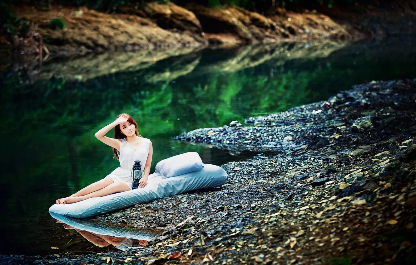 Photo wallpaper girl, river, morning