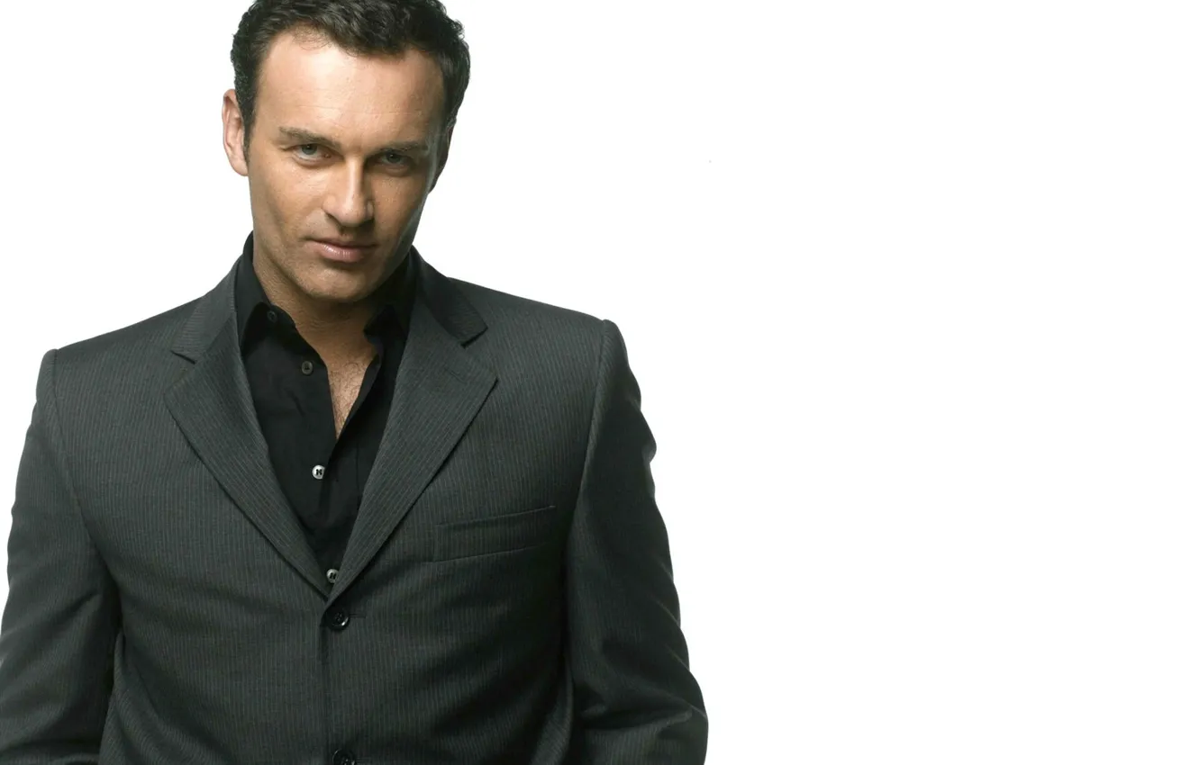 Wallpaper look, pose, costume, actor, Julian McMahon, Julian McMahon ...