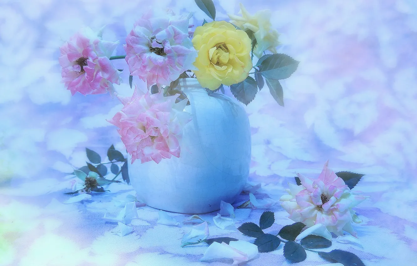 Photo wallpaper background, roses, petals, vase