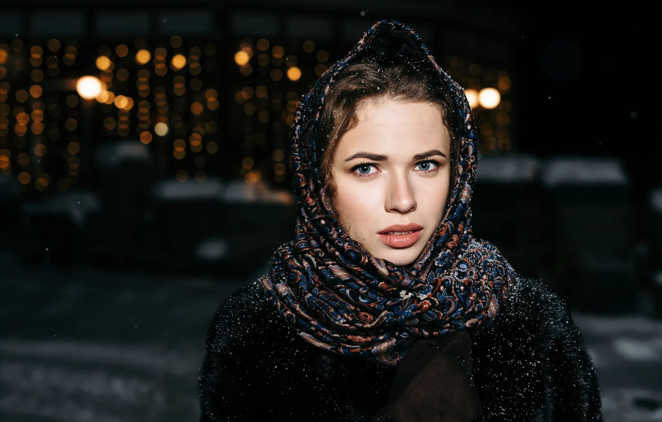 Photo wallpaper winter, look, girl, face, cutie