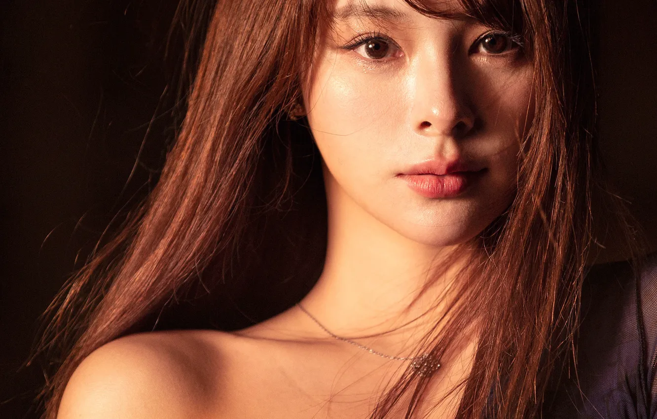 Photo wallpaper look, close-up, background, model, portrait, makeup, hairstyle, brown hair