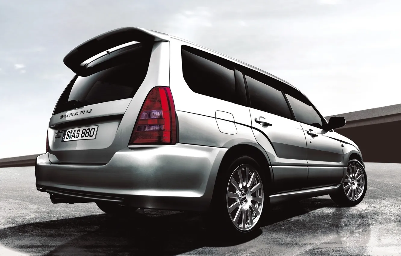 Photo wallpaper the sky, reflection, Subaru, jeep, rear view, Subaru, Forester, crossover