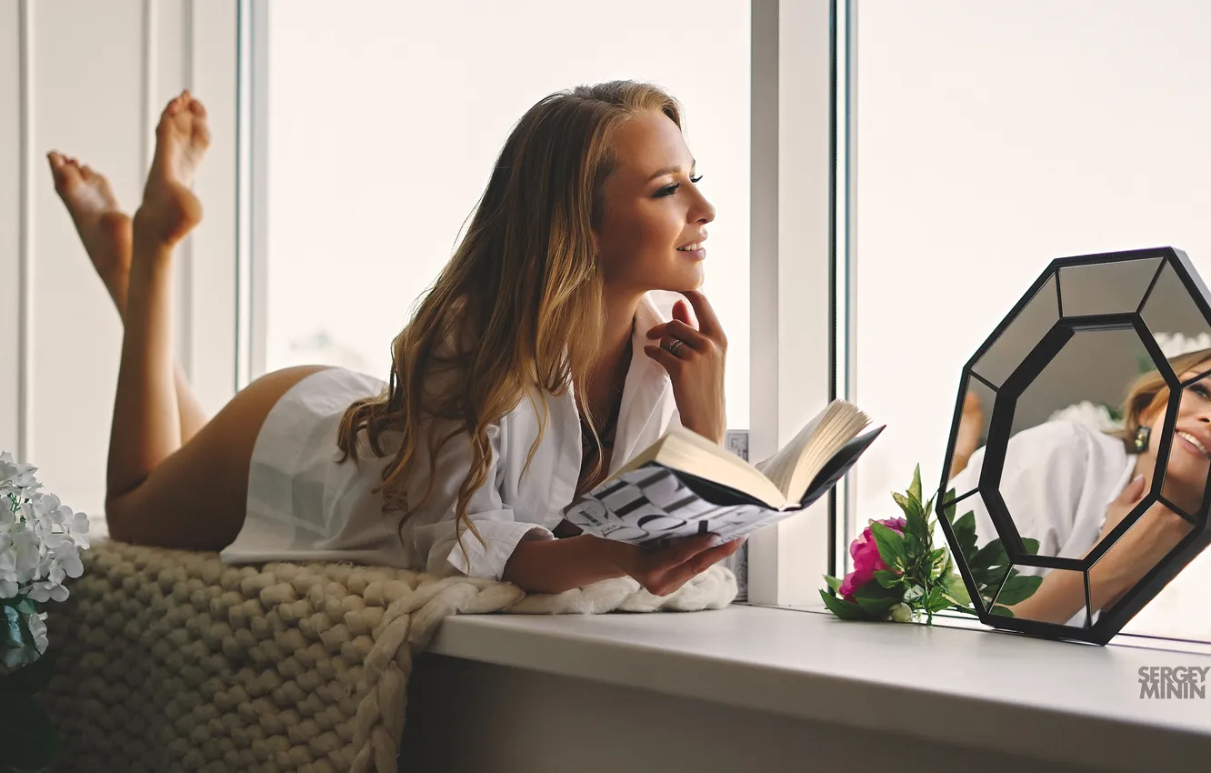 Photo wallpaper girl, flowers, brunette, reflection, books, mirror, white shirt, open shirt