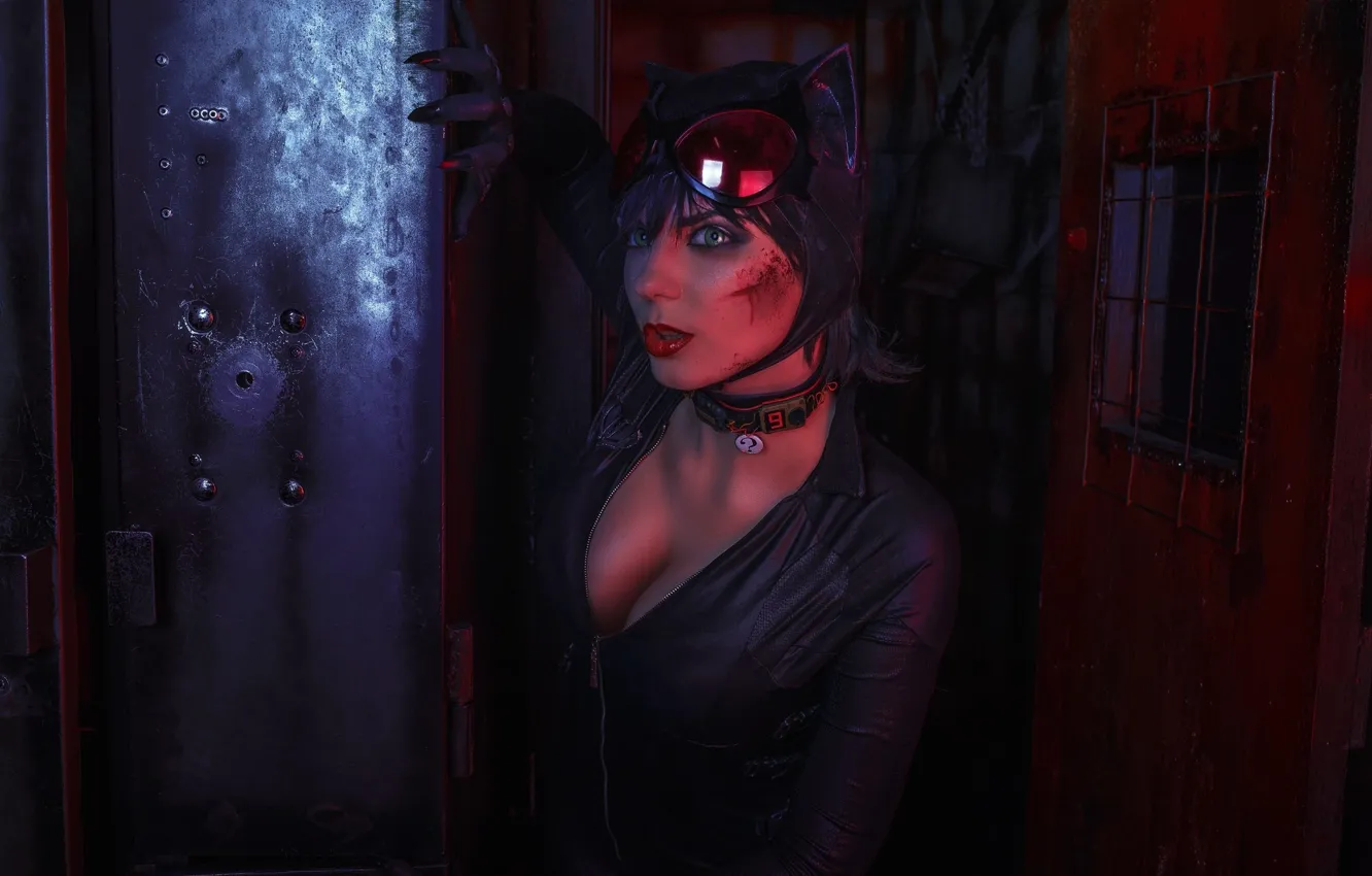 Photo wallpaper chest, look, girl, face, wall, blood, glasses, collar