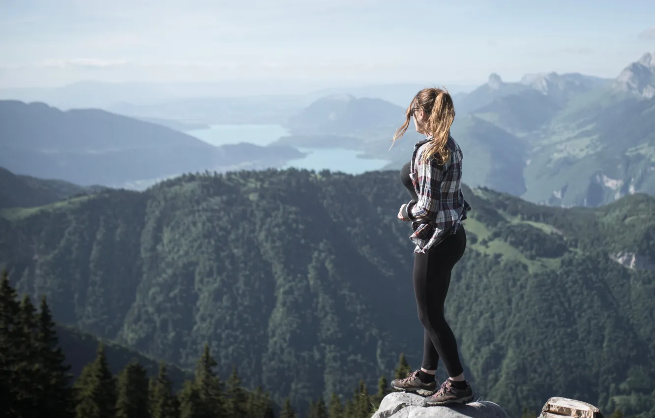 Photo wallpaper girl, mountains, view