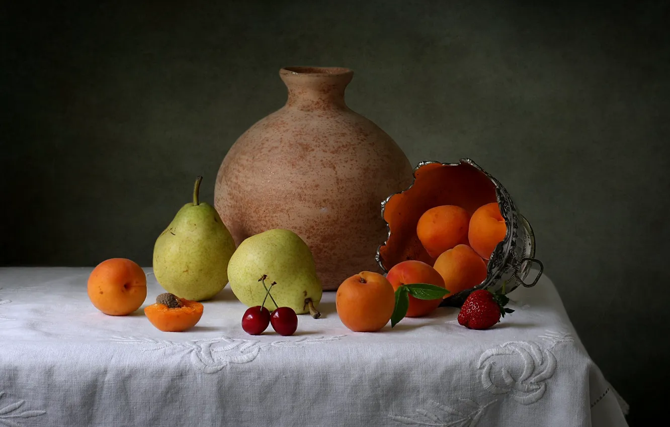 Photo wallpaper strawberry, pitcher, pear, cherry, apricots