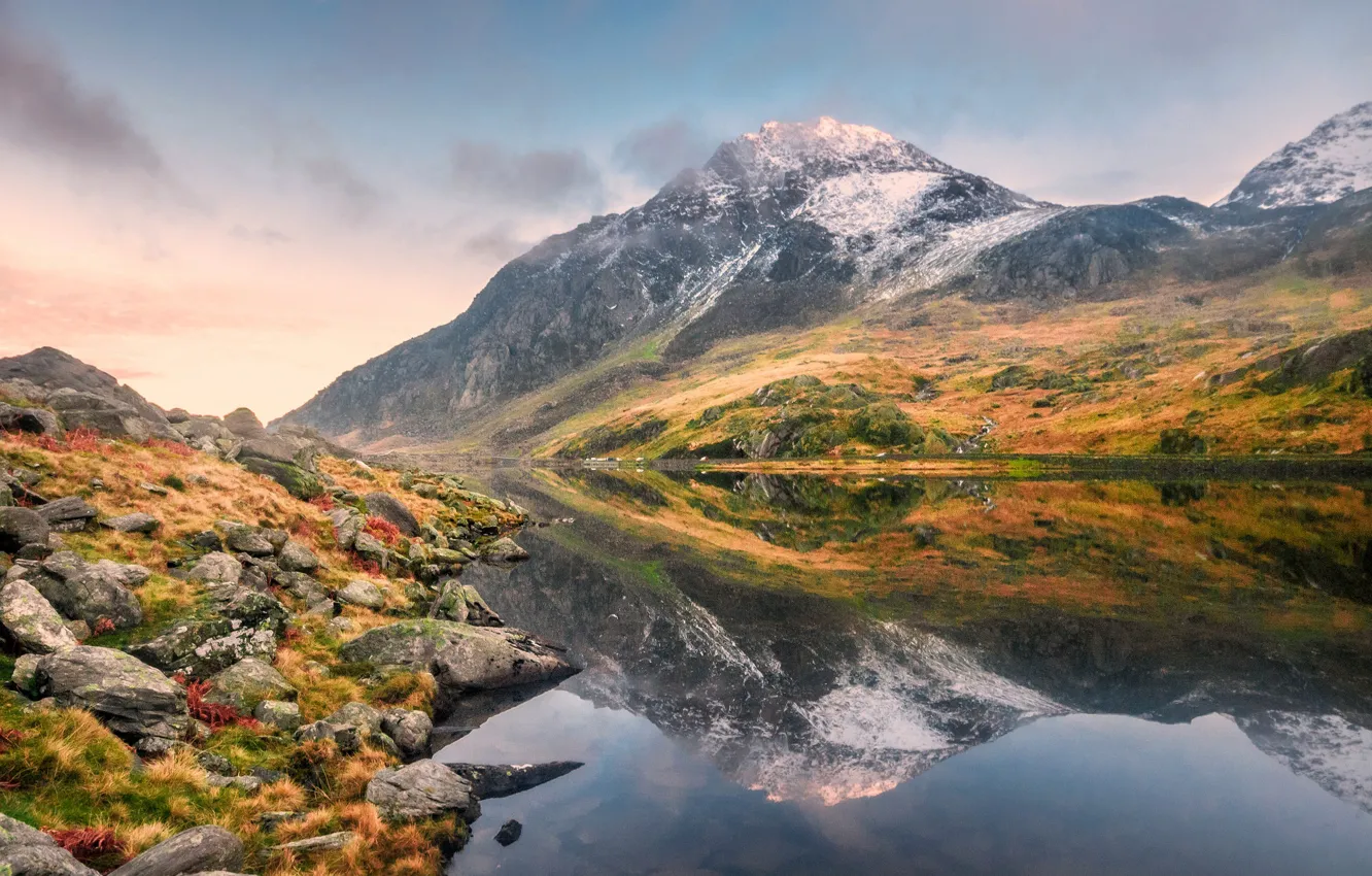Photo wallpaper landscape, mountains, lake, stones, Wales, Llyn, Ogwen