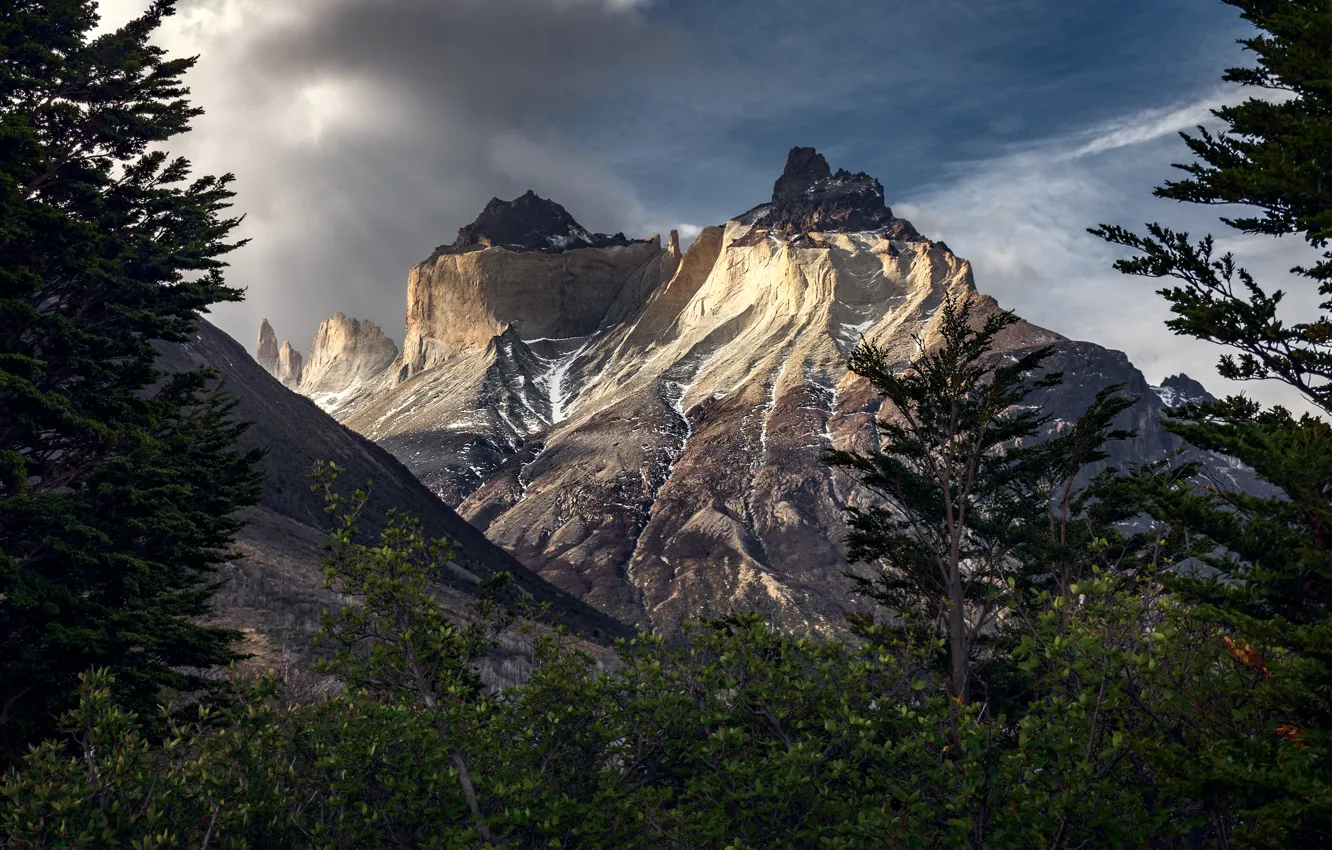 Photo wallpaper clouds, mountains, Chile, Patagonia, Torres del Paine