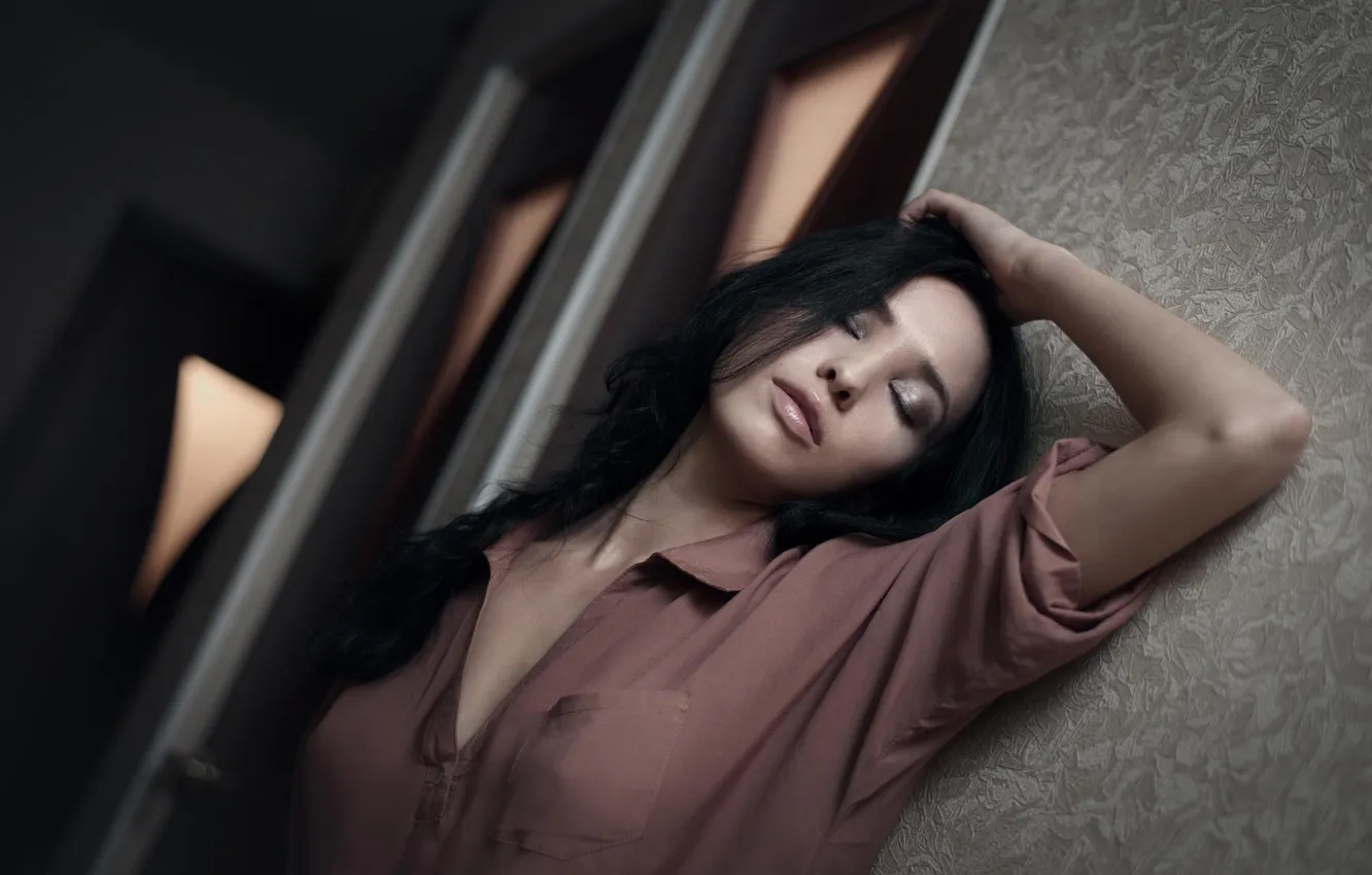 Photo wallpaper girl, pose, room, model, hands, brunette