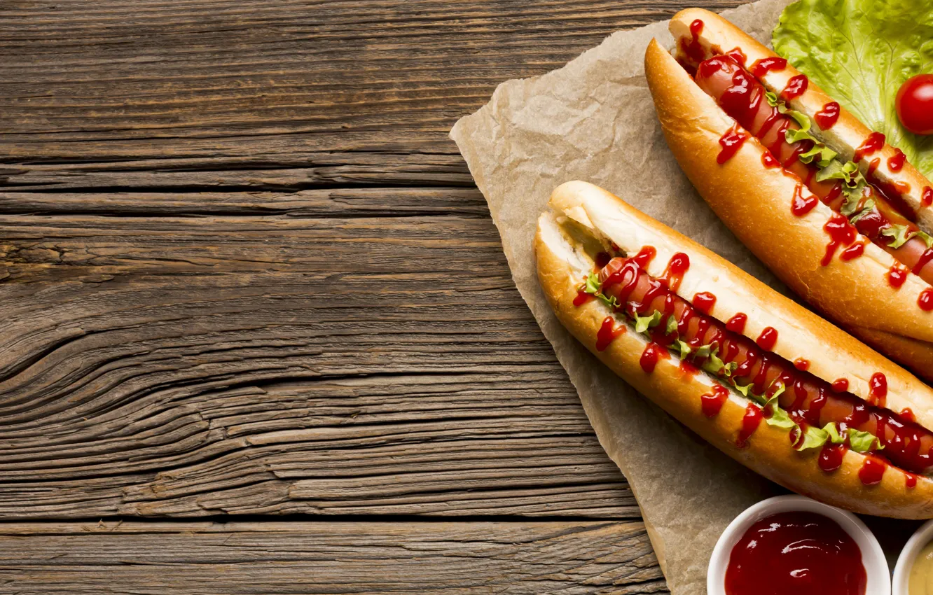 Photo wallpaper greens, table, sausage, sauce, tomatoes, ketchup, roll, wooden background