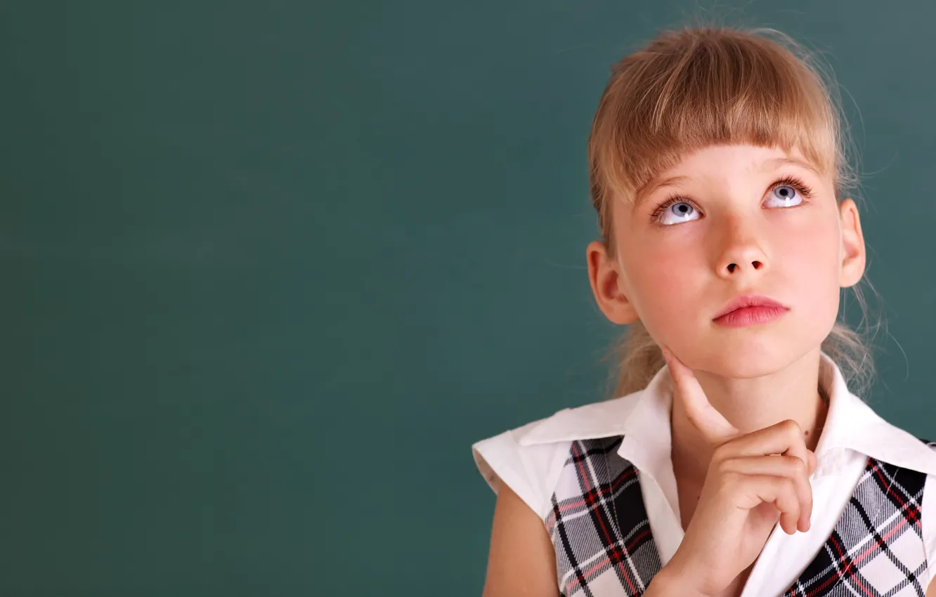 Photo wallpaper look, girl, schoolgirl, reverie.