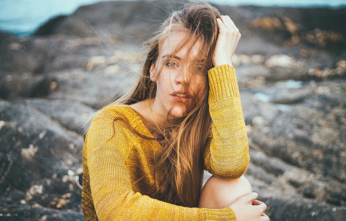 Photo wallpaper girl, the wind, hair