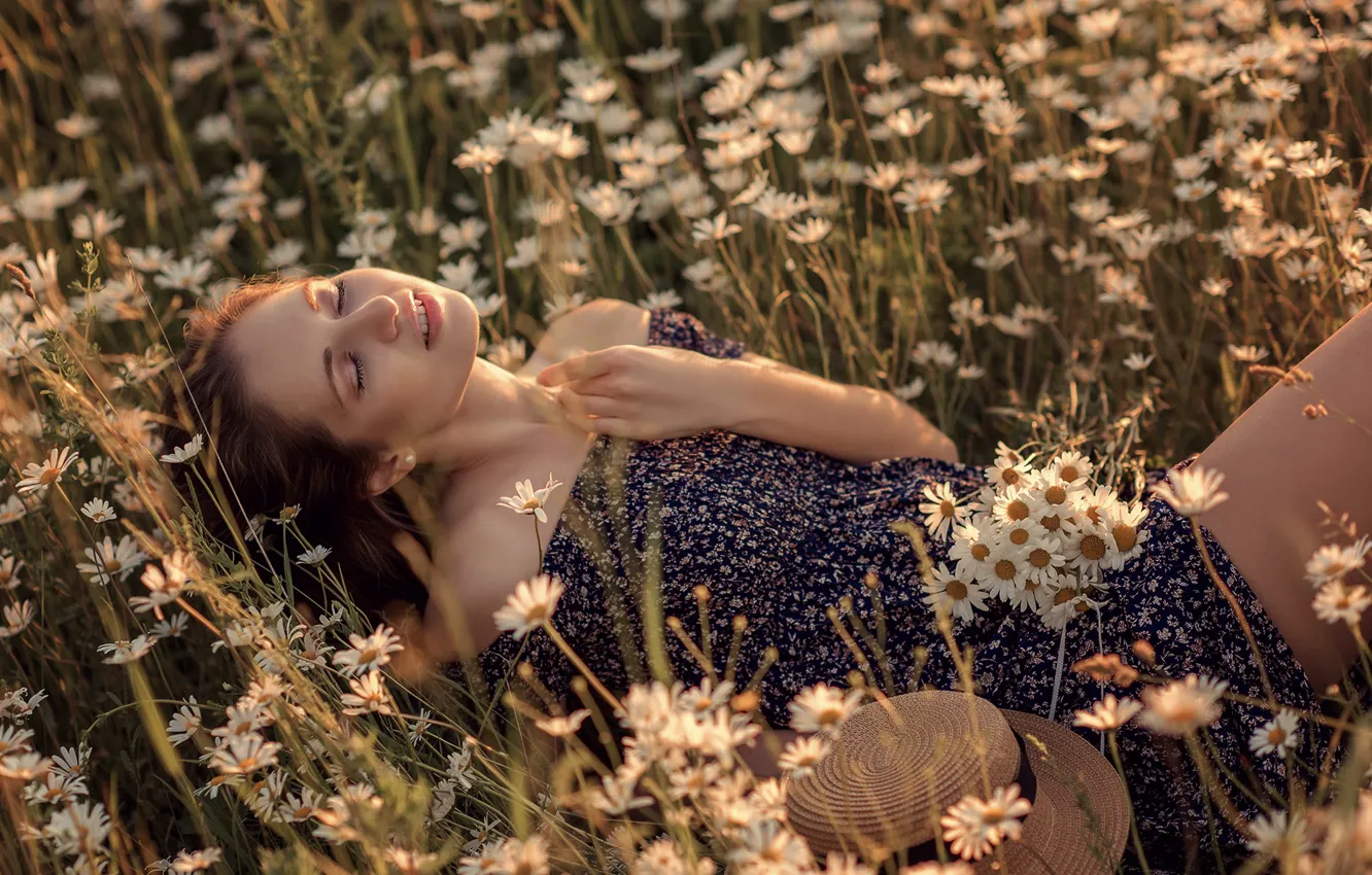 Photo wallpaper field, summer, girl, flowers, nature, chamomile, hat, dress