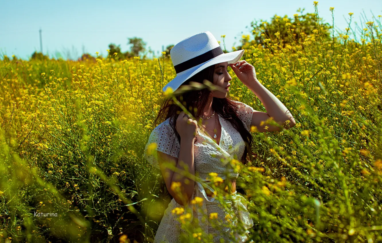 Photo wallpaper sky, nature, flowers, model, women, brunette, plants, white hat