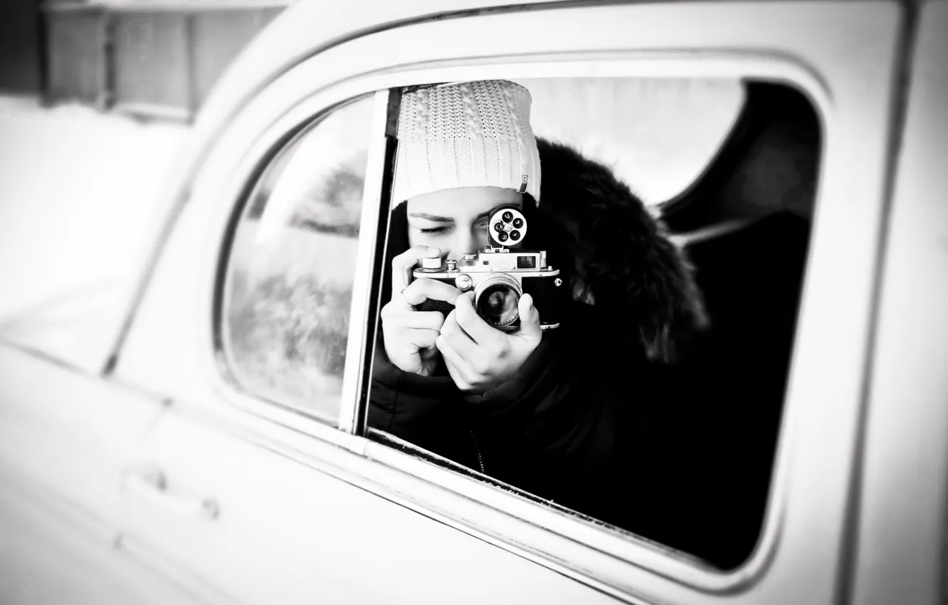 Photo wallpaper black & white, Black and white, Girl with a camera, Girl with a camera