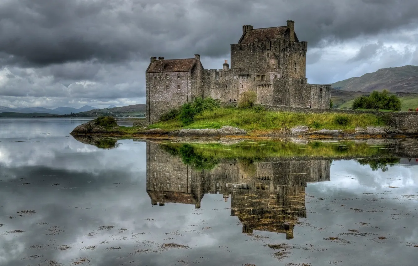Photo wallpaper the sky, clouds, lake, castle, tower, fortress, Scotland