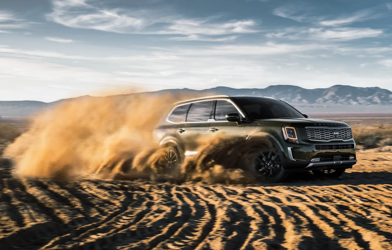 Photo wallpaper sand, machine, clouds, speed, SUV, Kia Telluride