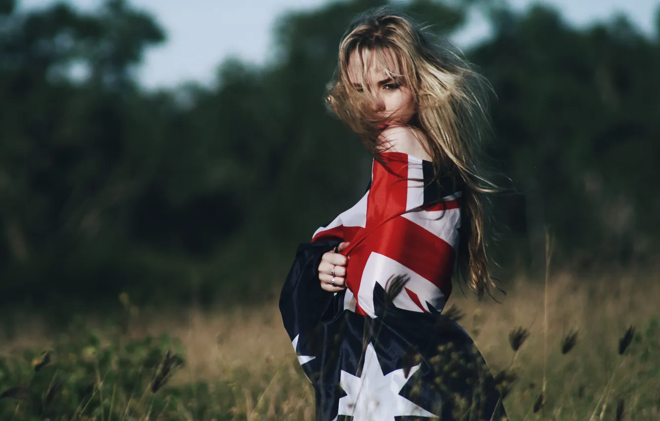 Photo wallpaper field, girl, My Nirri Hakanson, flag of Australia