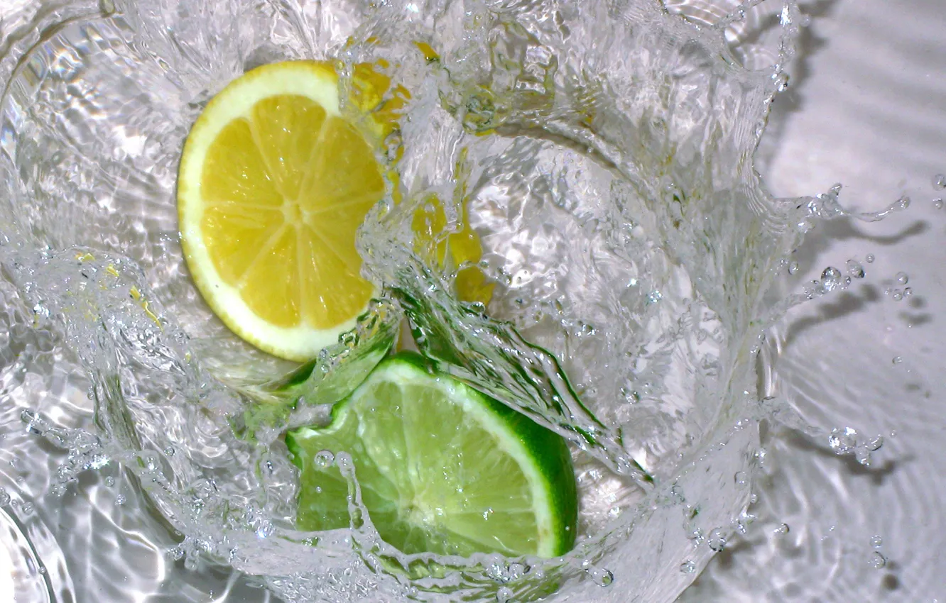 Photo wallpaper water, squirt, lemon, lime, citrus