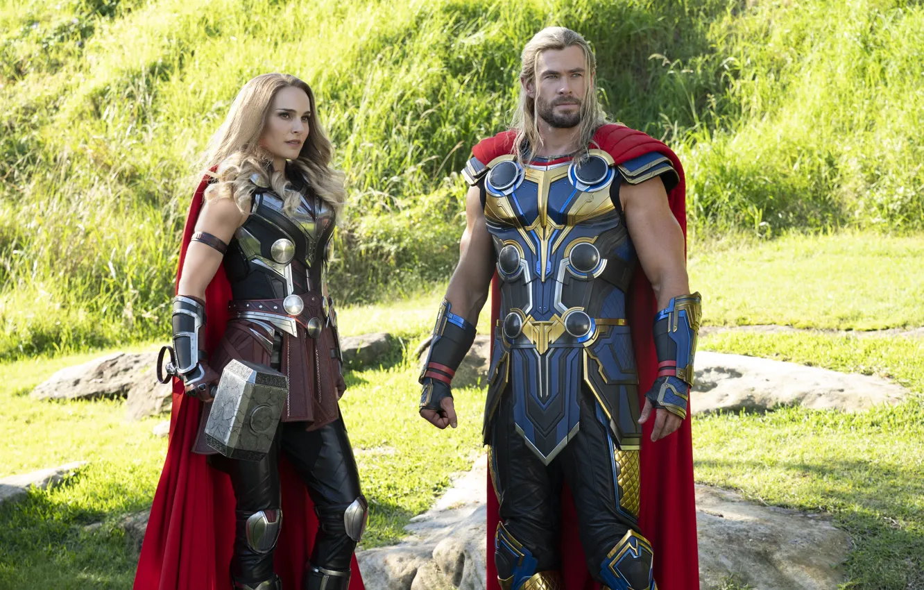 Photo wallpaper Natalie Portman, Thor, Chris Hemsworth, Jane Foster, Marvel Studios, Thor: Love and Thunder