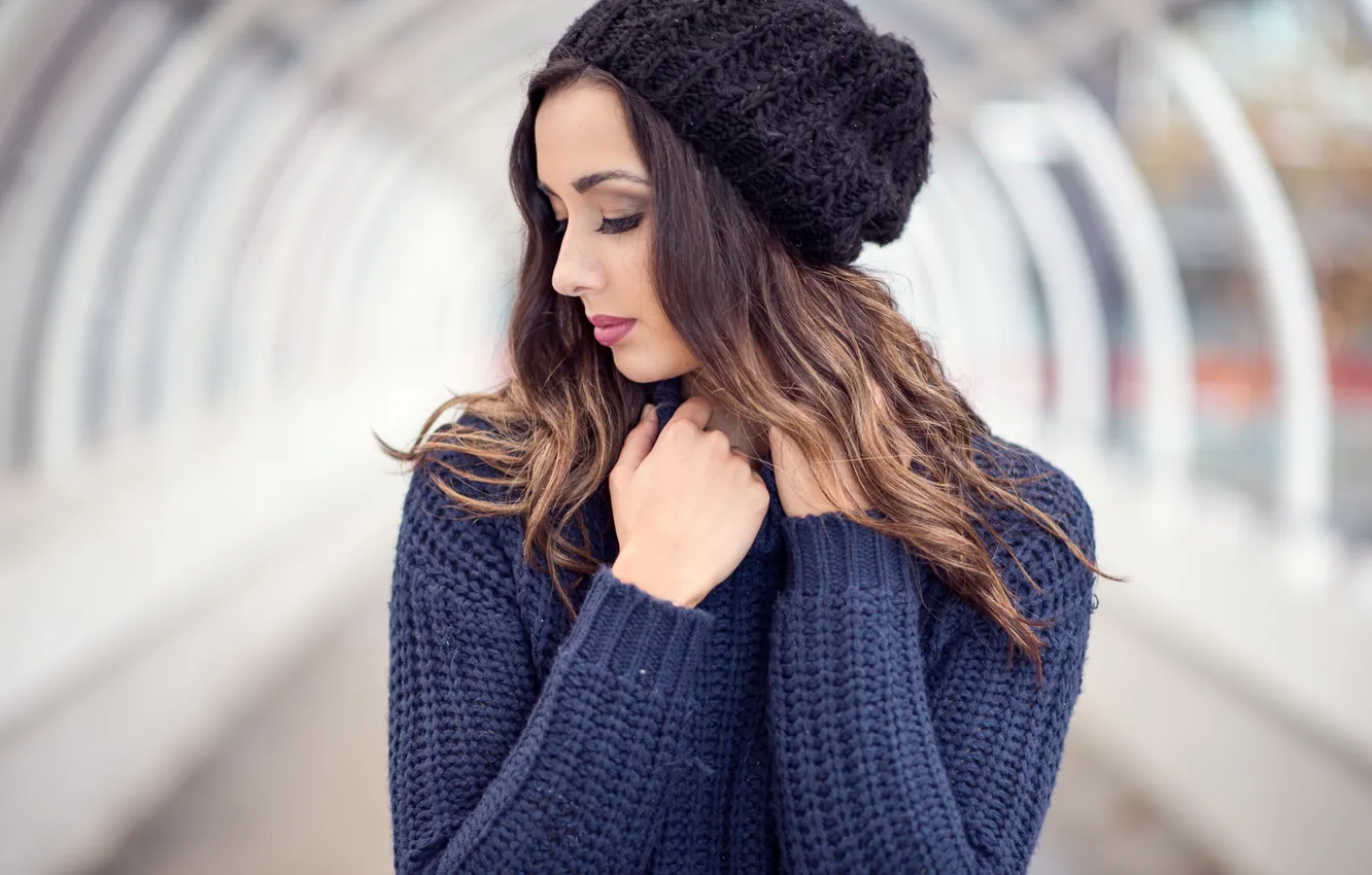 Photo wallpaper girl, face, background, hair, beautiful