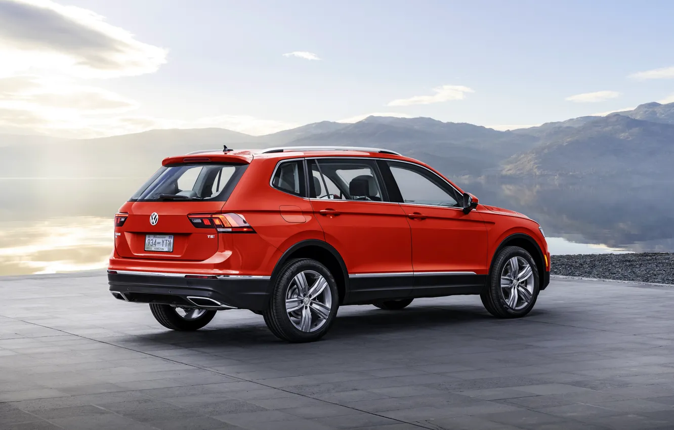 Photo wallpaper orange, Volkswagen, side view, Tiguan