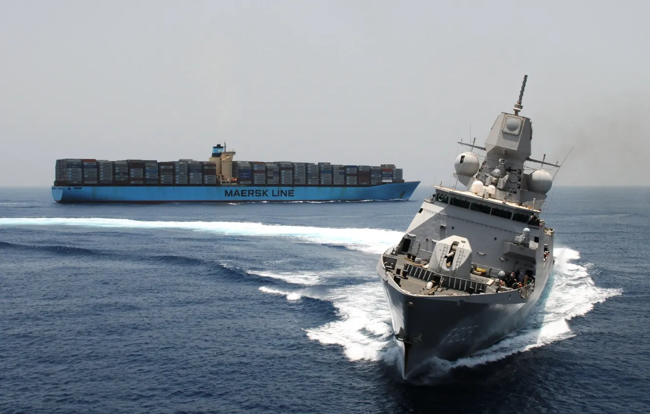 Photo wallpaper sea, military, weapon, bow, ships, list, maersk, F805