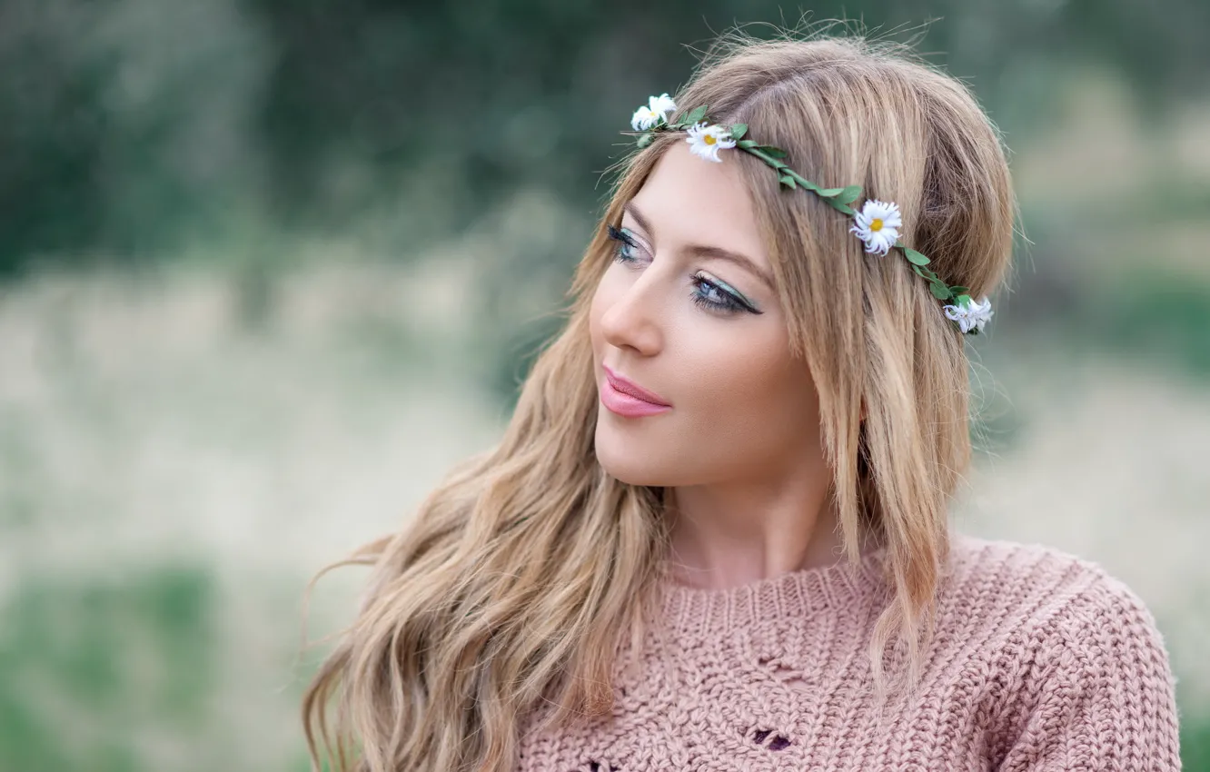 Photo wallpaper look, girl, portrait, Sofia Monreal