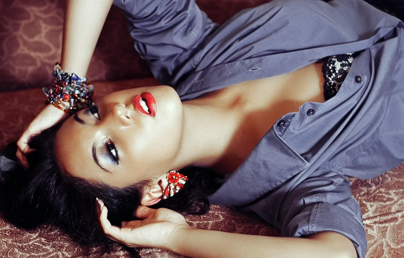 Photo wallpaper bra, hair, breasts, red lips, shade, Bracelets, dress shirt