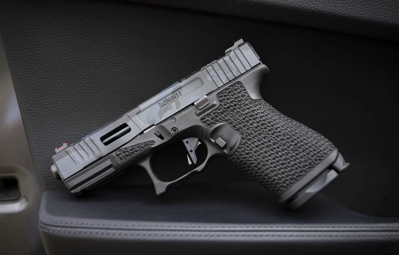 Photo wallpaper Ronin, Griffon, G19, FI X