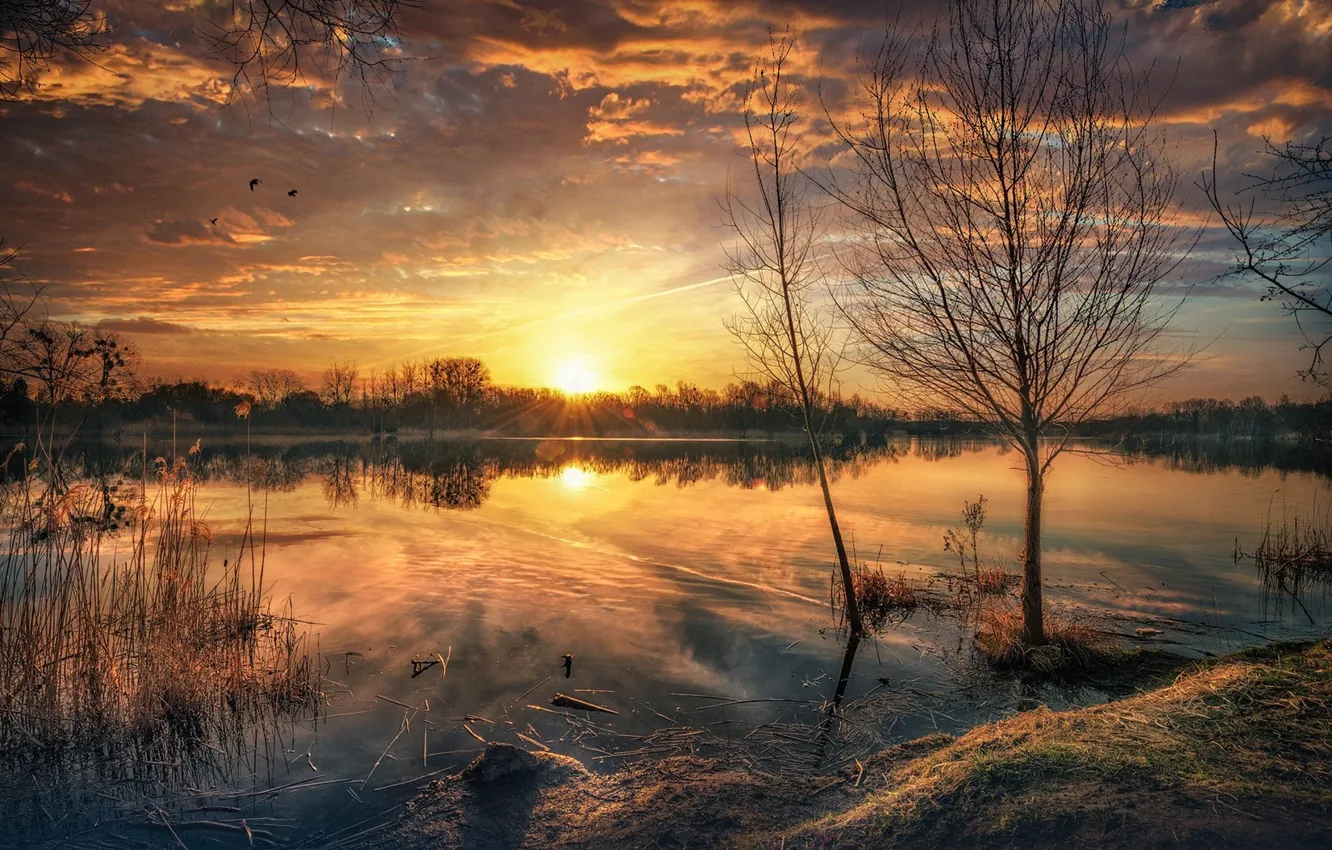 Photo wallpaper the sky, sunset, lake, reflection