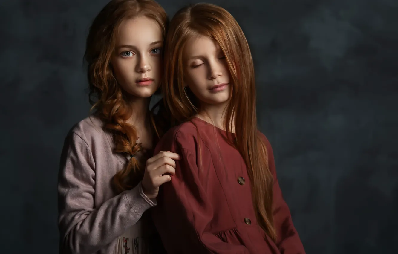 Photo wallpaper portrait, friend, two girls, Hizhnyakova Alexander