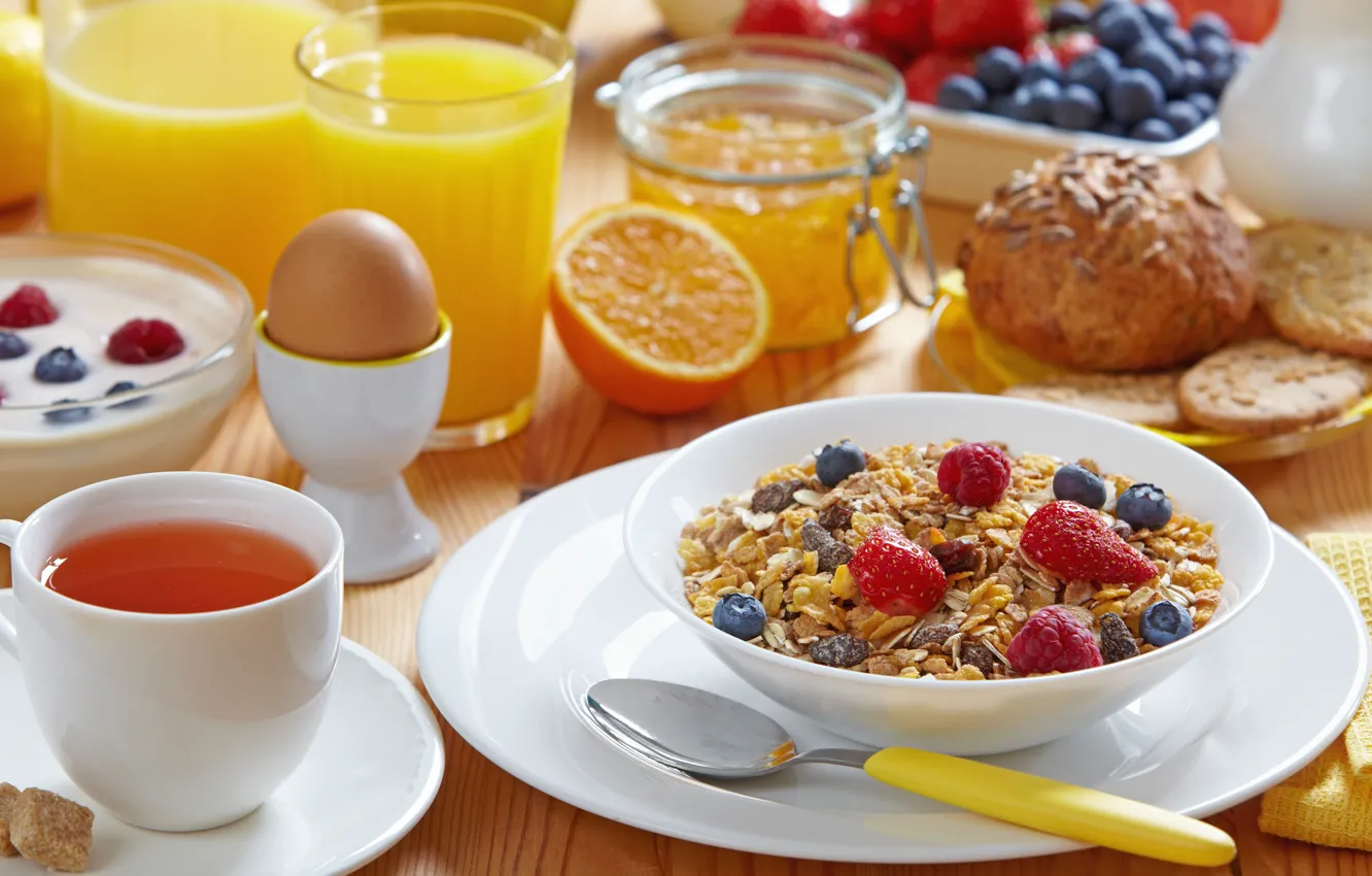 Photo wallpaper berries, Breakfast, bowl, corn flakes, muesli