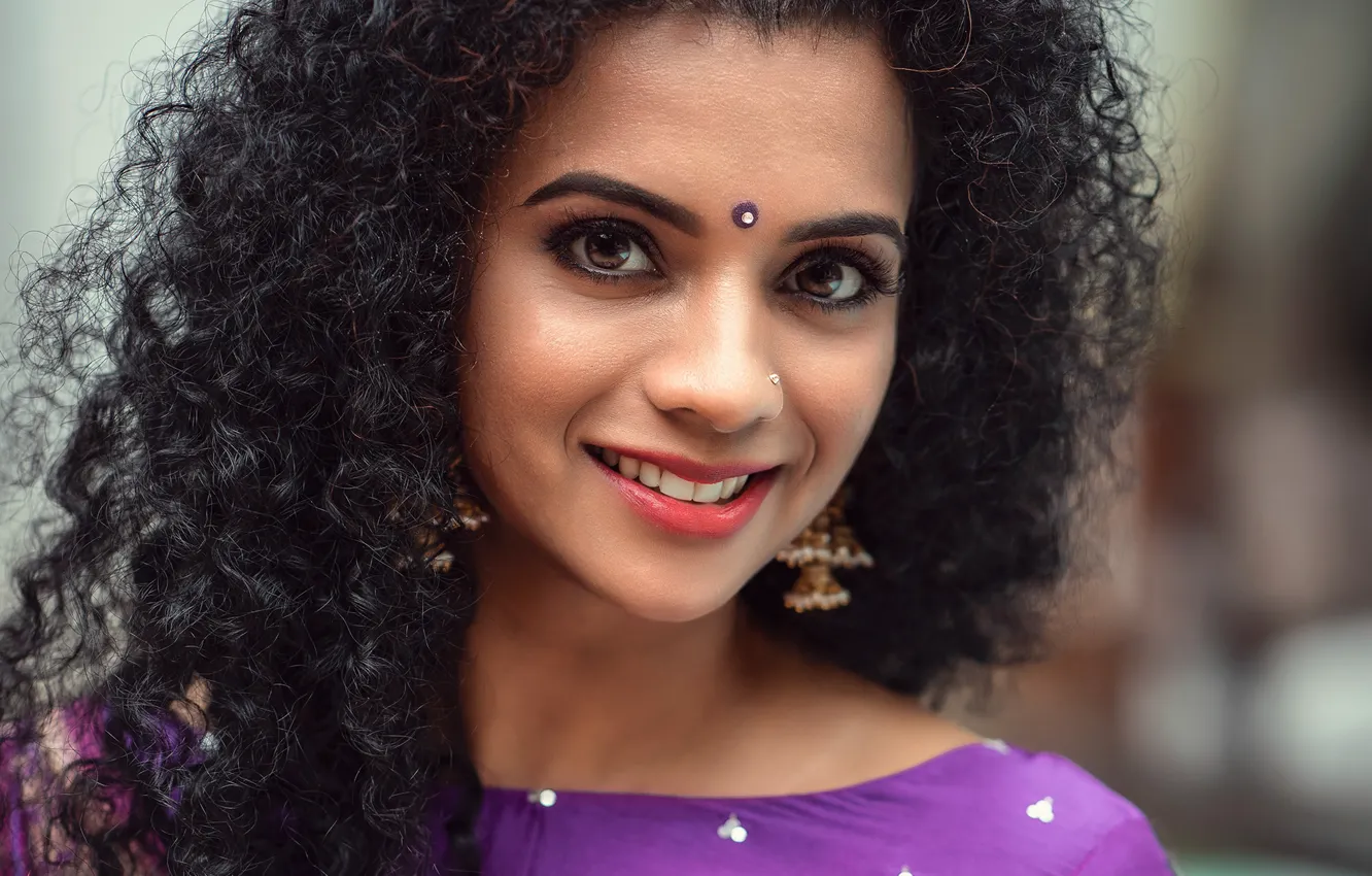 Photo wallpaper eyes, smile, model, beauty, face, look, indian, makeup
