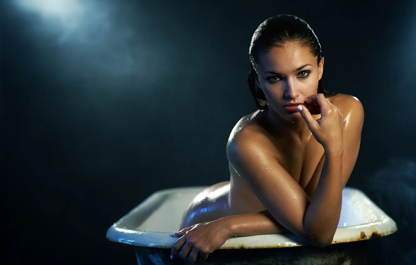 Photo wallpaper bath, model, BRIT BLISS