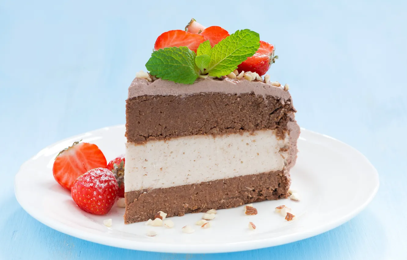 Photo wallpaper berries, strawberry, plate, cake, cheesecake, chocolate cheesecake