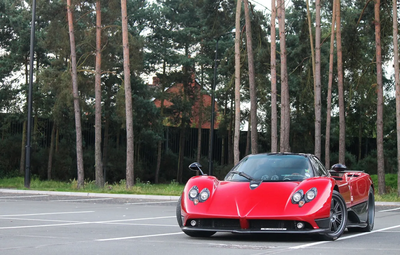 Photo wallpaper trees, red, Parking, red, Pagani, Zonda, probe, Pagani