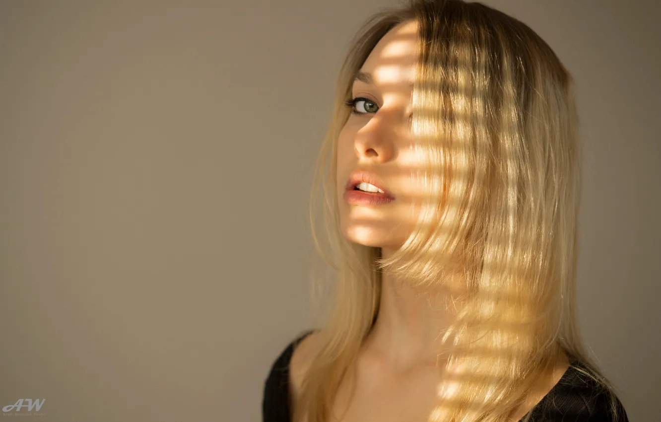 Photo wallpaper look, background, model, portrait, makeup, hairstyle, blonde, bokeh