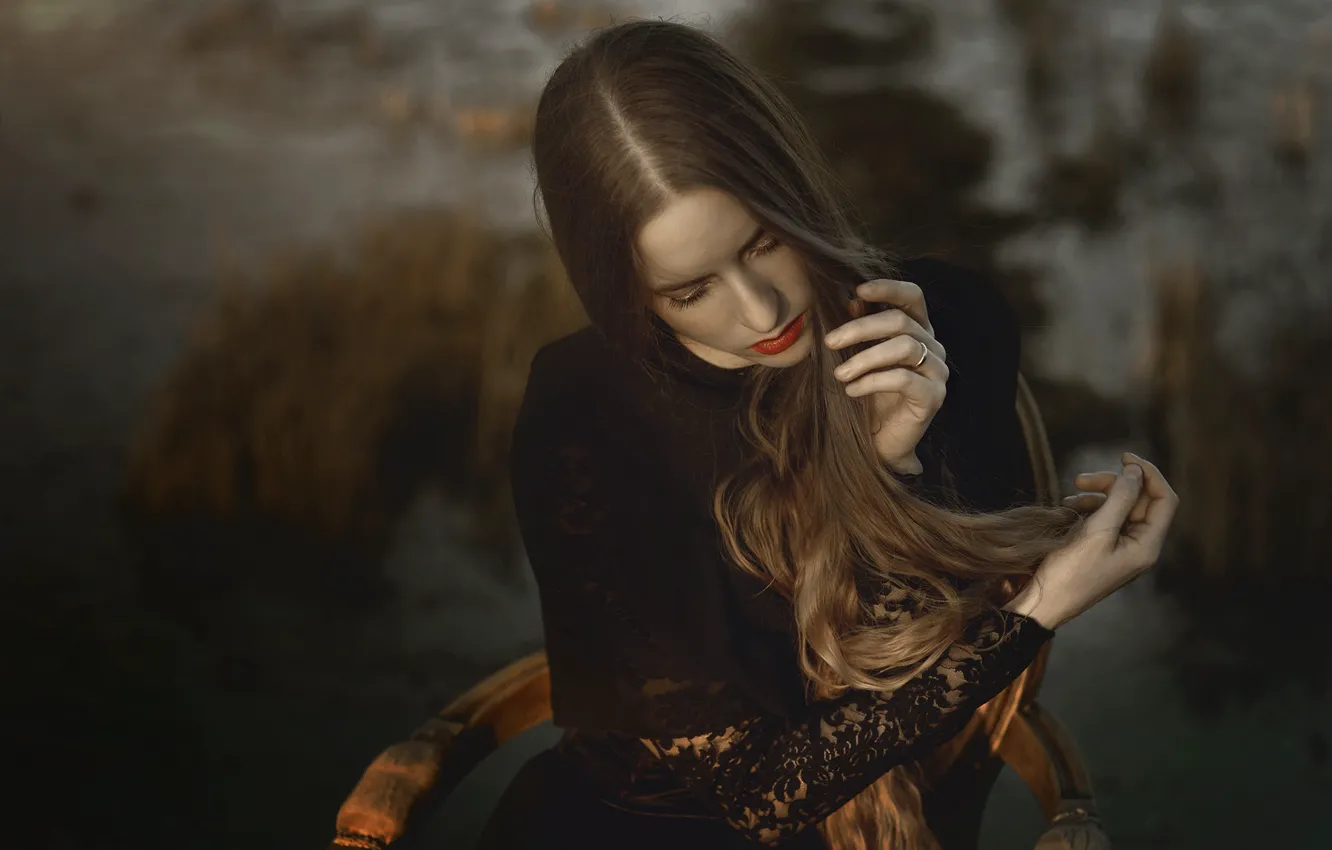 Photo wallpaper girl, light, pose, style, portrait, hands, ring, chair