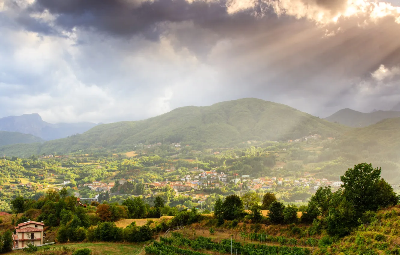 Photo wallpaper greens, the sky, clouds, trees, mountains, home, valley, Italy
