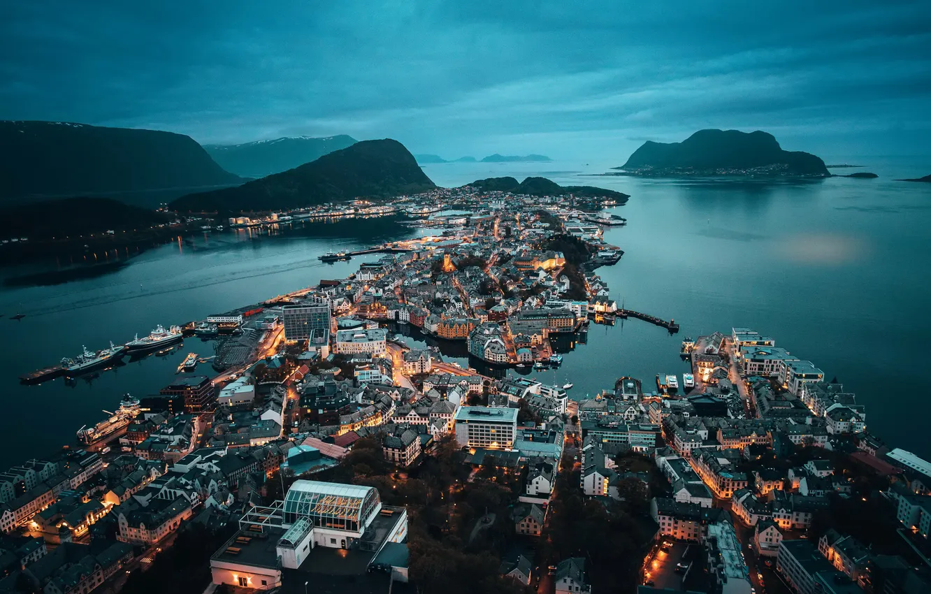 Photo wallpaper Norway, Møre and Romsdal, Ålesund