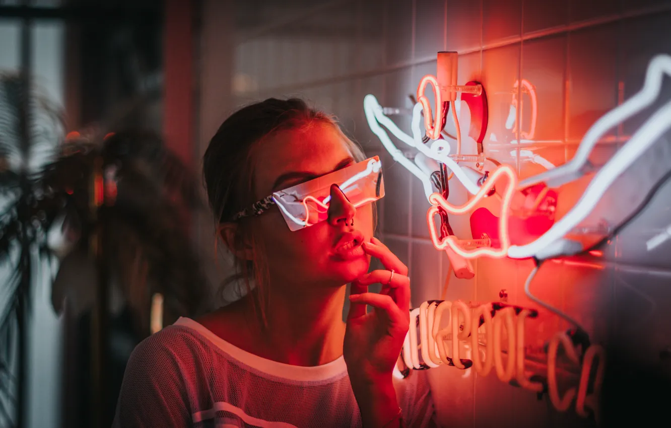 Photo wallpaper style, neon, glasses, Devochka