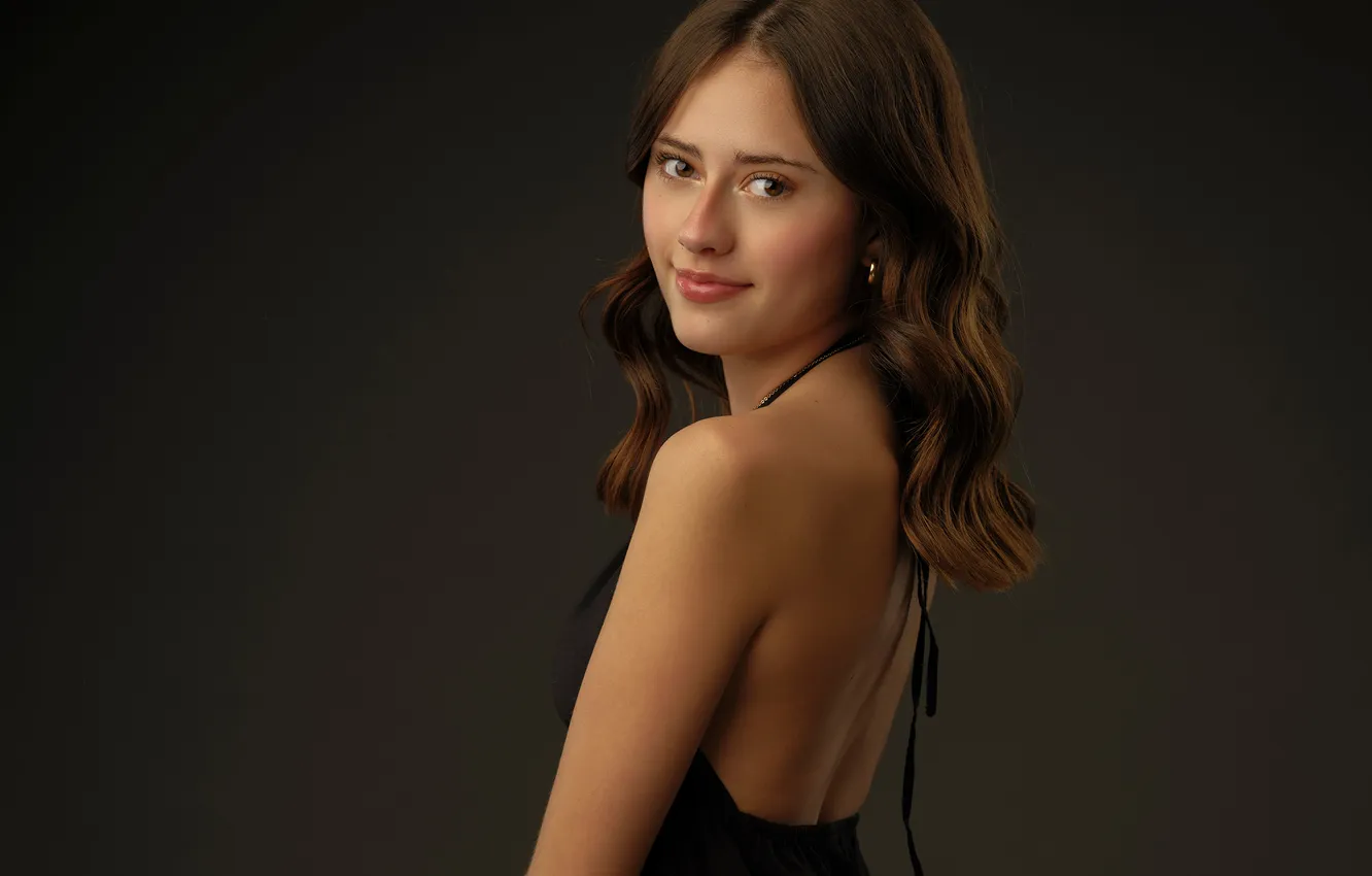 Photo wallpaper look, smile, hair, back, Keylee