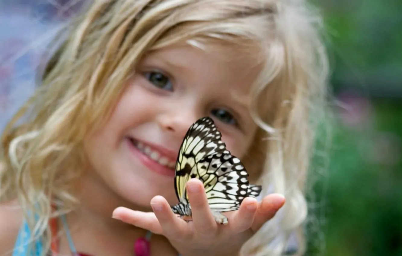 Photo wallpaper insects, children, background, Wallpaper, butterfly, mood, child, blonde