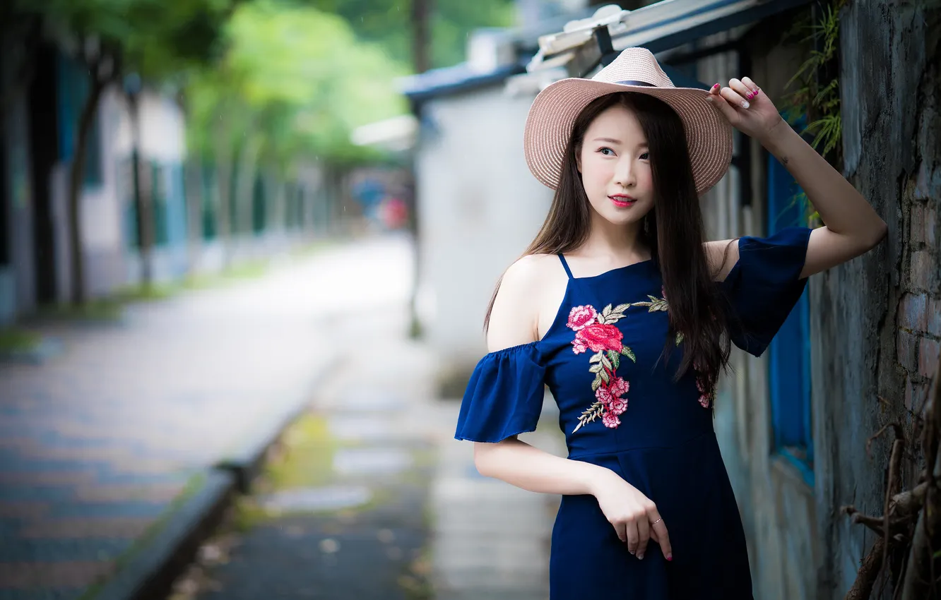 Photo wallpaper pose, model, portrait, hat, makeup, figure, dress, brunette